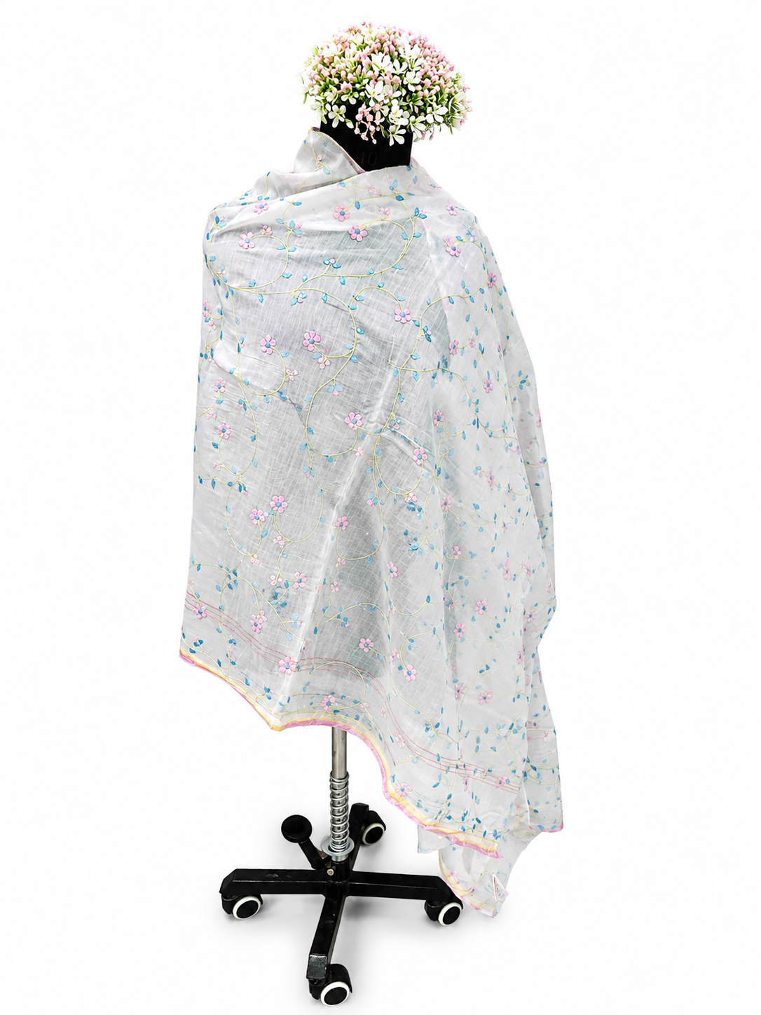 Hand-crafted Chanderi Dupatta – All-Over Leaf Pattern with Appliqué Work