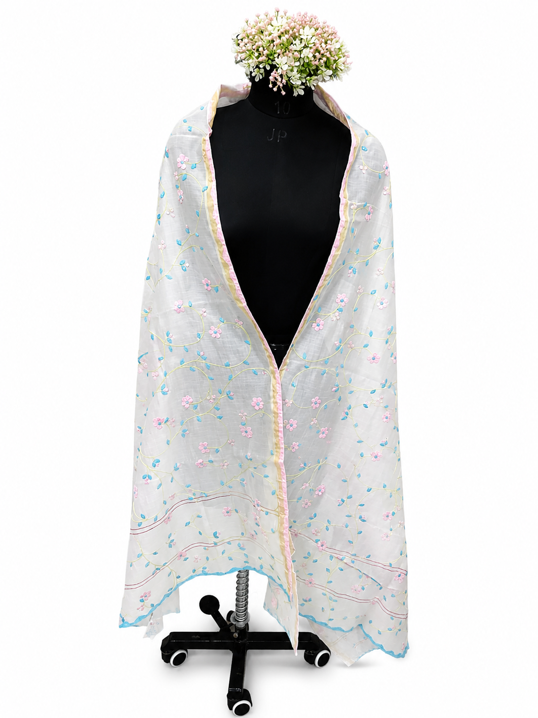 Hand-crafted Chanderi Dupatta – All-Over Leaf Pattern with Appliqué Work
