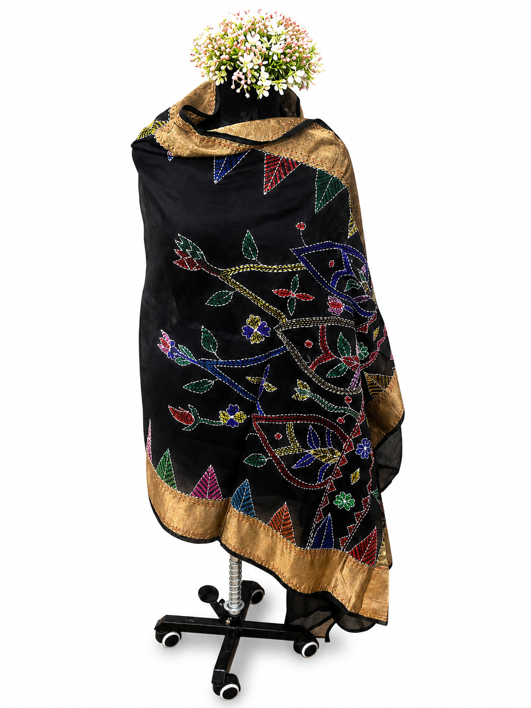 Hand-crafted Chanderi Dupatta – Sujani Landscape Patterns